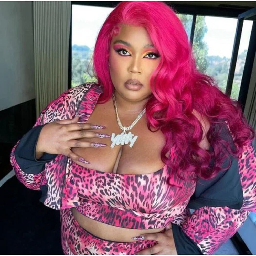 Yitty Women XS S Sports Bra Pink Leopard Headliner‎ Shaping Mid Bralette